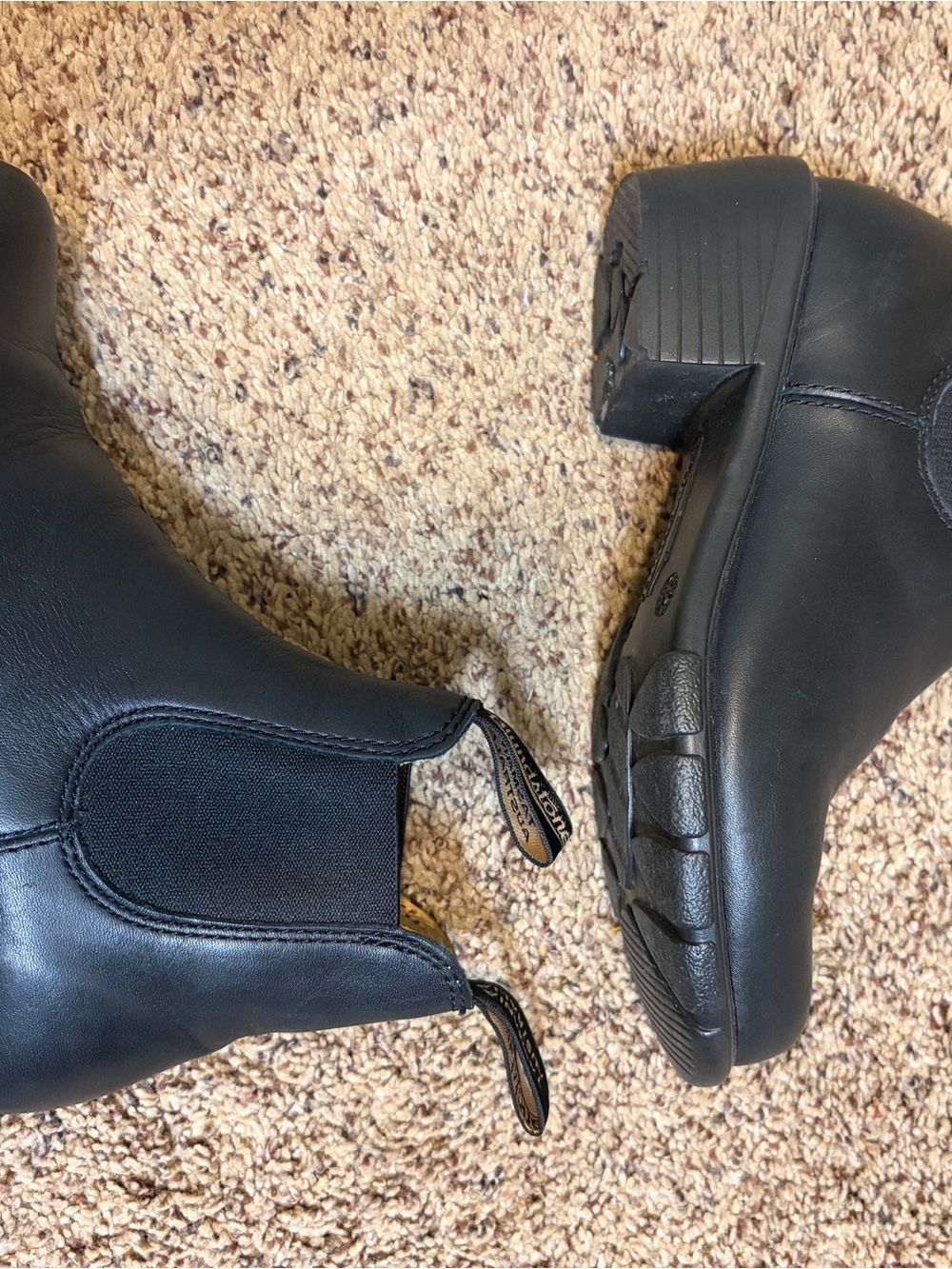 Blundstone Black Leather Women's Chelsea Ankle Boots 6 - Picture 2 of 8